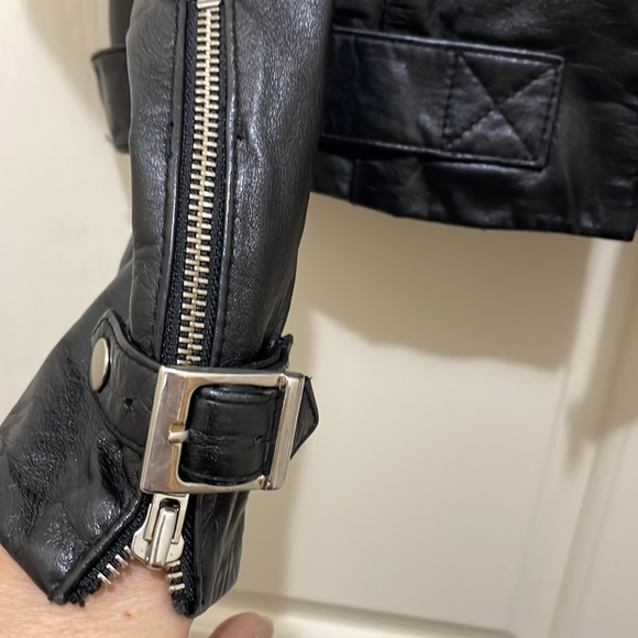 Danier black leather jacket (sz s) - Picture 6 of 8